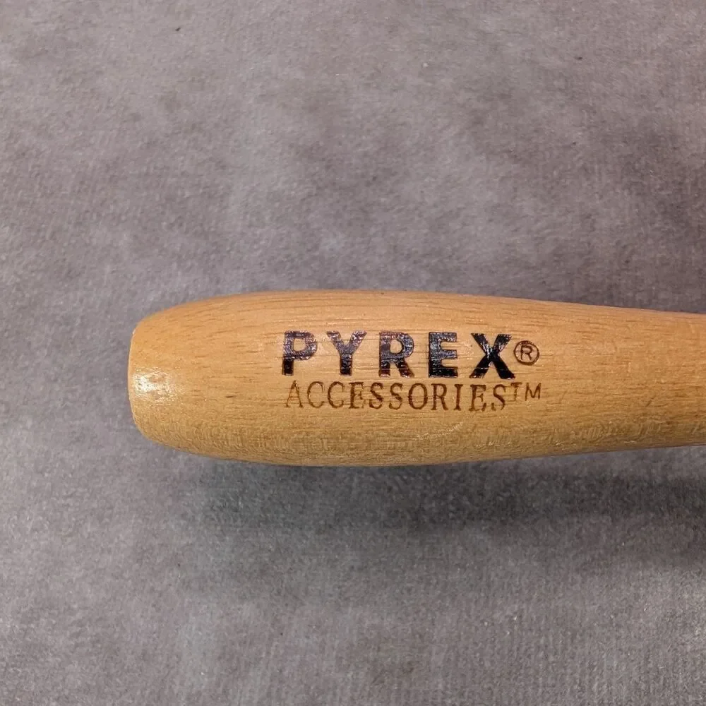 Vintage Pyrex Accessories Black Non Stick Metal Rolling Pin Wood Handles 18 Inch